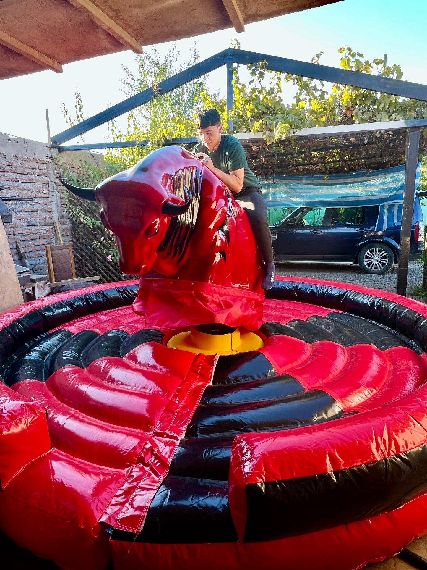 Toro Mecanico Big Red